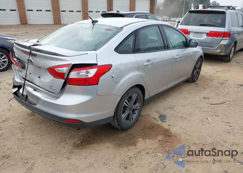 2014 Ford Focus Se z USA, uszkodzony, nr VIN 1FADP3F29EL243745